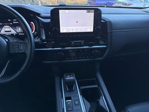 Used 2024 Nissan Pathfinder Platinum w/ Lighting Package (N93) image 42