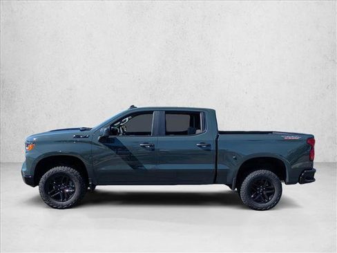 New 2026 Chevrolet Silverado 1500 Custom Trail Boss w/ LPO, Dark Essentials Package image 5