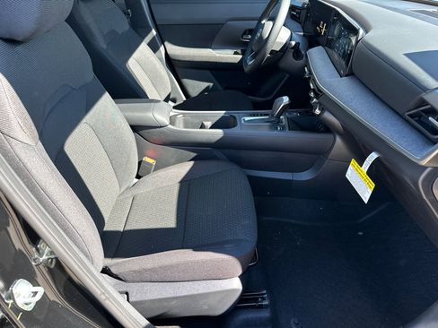 New 2026 Nissan Kicks S image 13