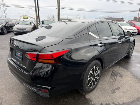 Used 2019 Nissan Altima 2.5 S FWD image 3
