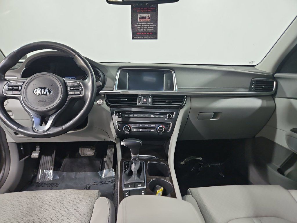 Used 2016 Kia Optima EX w/ Premium Package FWD image 18