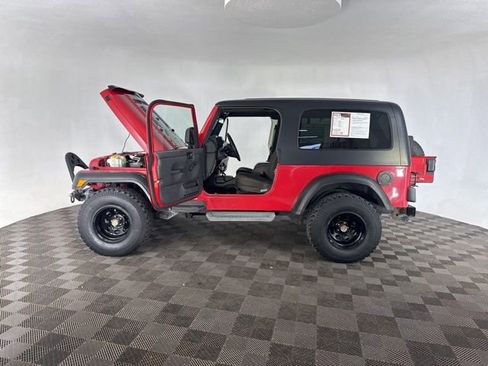 Used 2005 Jeep Wrangler Unlimited image 11