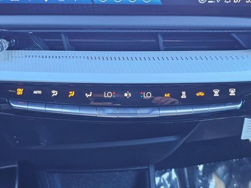 New 2026 Cadillac Optiq Sport 1 AWD/4WD image 31