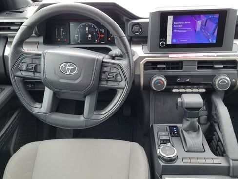 Used 2024 Toyota Tacoma SR5 AWD/4WD image 12