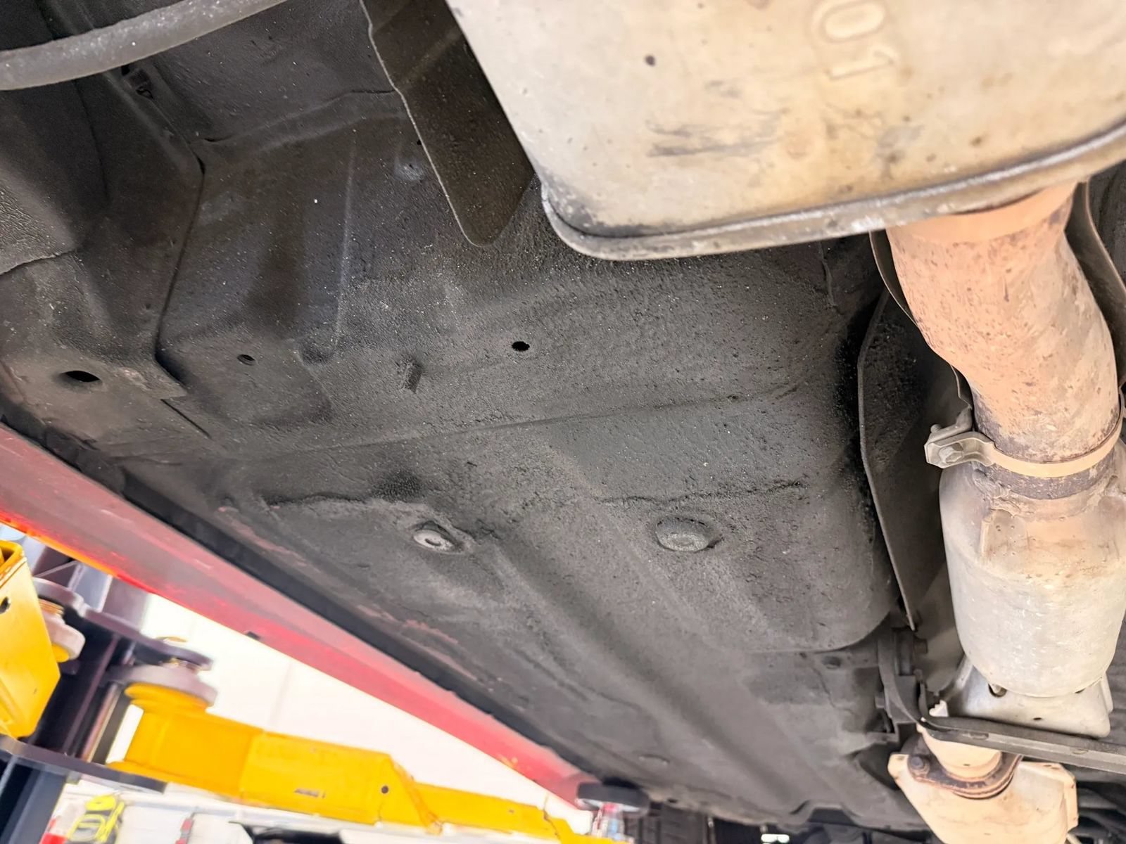 Used 1998 Mitsubishi 3000GT FWD image 29