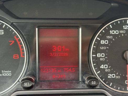 Used 2011 Audi Q5 2.0T Premium AWD/4WD image 19