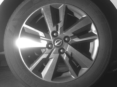 Used 2025 Nissan Versa SV FWD image 15