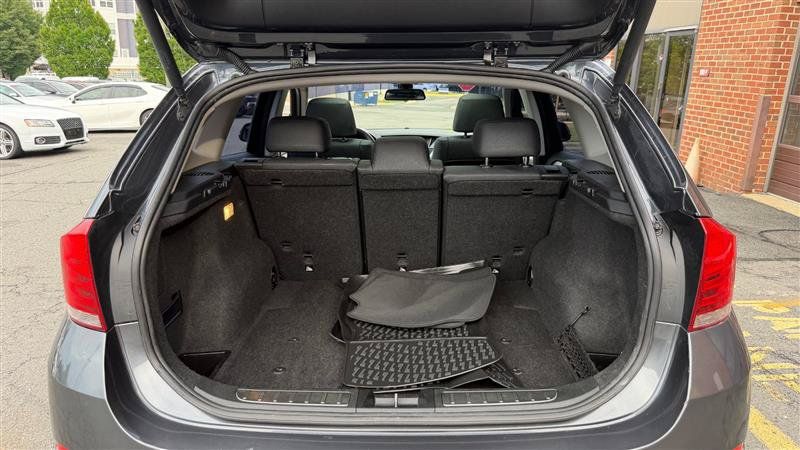 Used 2015 BMW X1 sDrive28i RWD image 11