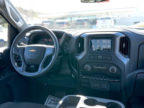 Used 2025 Chevrolet Silverado 3500 W/T AWD/4WD image 20