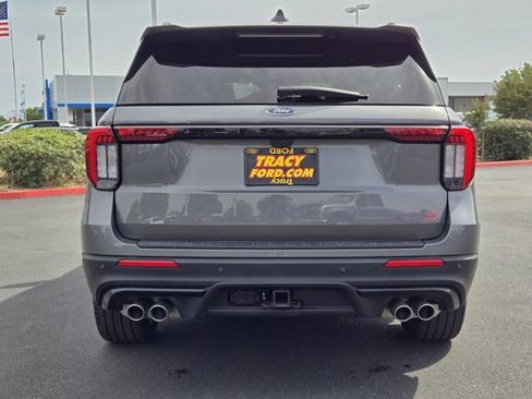 Certified 2025 Ford Explorer ST AWD/4WD image 5