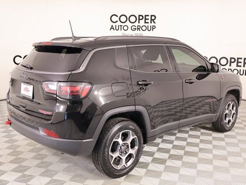 Used 2022 Jeep Compass Trailhawk w/ Trailhawk Elite Group image 21