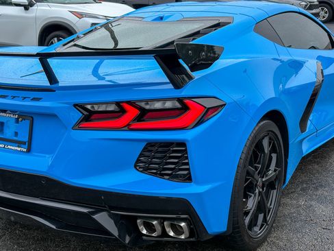 Used 2022 Chevrolet Corvette Stingray Premium Cpe w/ Z51 Performance Package RWD image 21