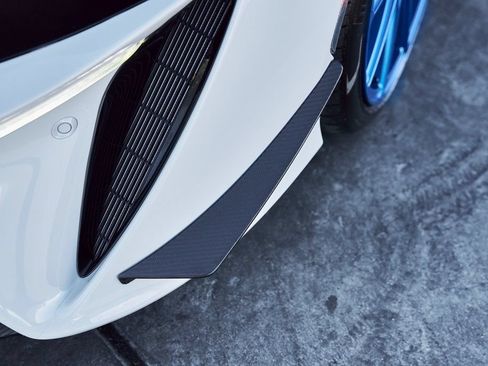 Used 2023 McLaren Artura RWD image 12