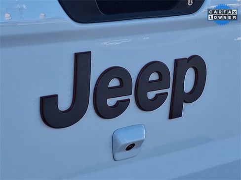 Used 2024 Jeep Gladiator Rubicon image 33