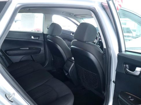 Used 2019 Kia Optima LX FWD image 32
