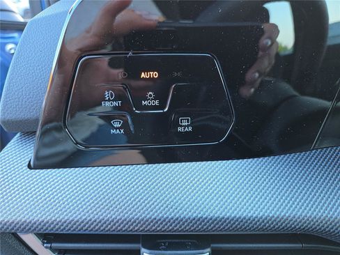 New 2026 Volkswagen GTI SE FWD image 14