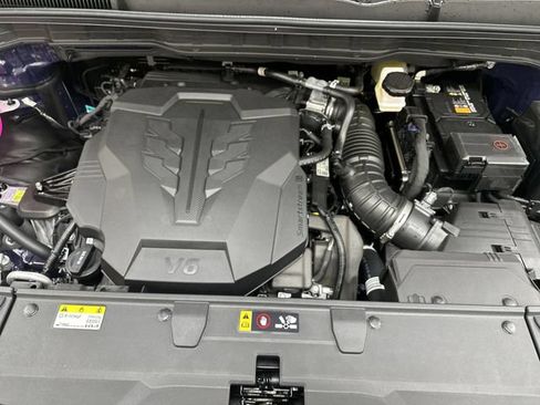New 2026 Kia Carnival FWD image 18