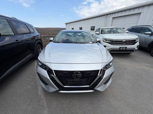 Used 2021 Nissan Sentra SV FWD image 8