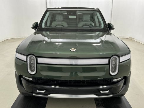 Used 2024 Rivian R1S Adventure AWD/4WD image 8