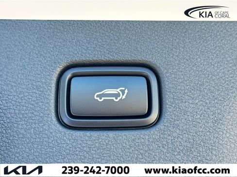 New 2026 Kia Sportage EX image 13