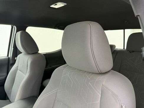 Used 2019 Toyota Tacoma TRD Off-Road image 23