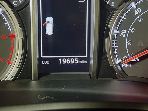 Certified 2023 Toyota 4Runner TRD Off-Road Premium image 12