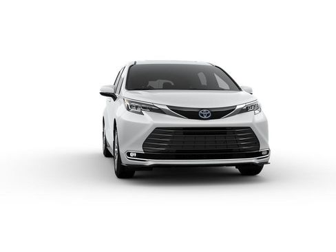 New 2025 Toyota Sienna Limited image 16