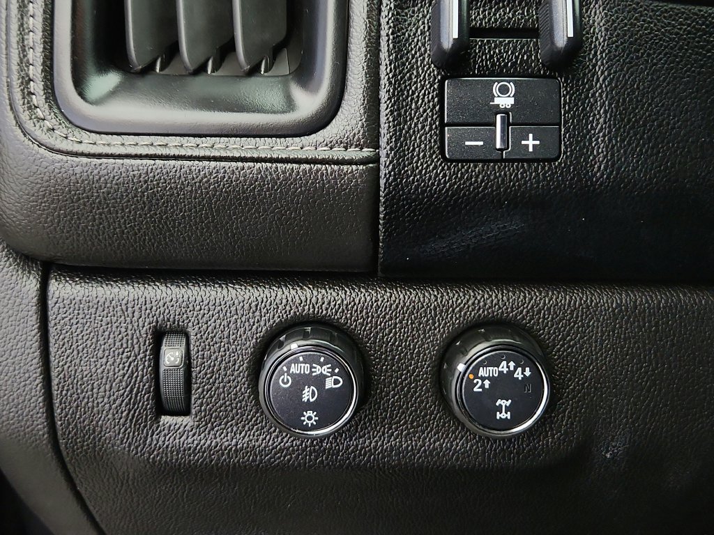 Used 2020 GMC Canyon SLT w/ Trailering Package AWD/4WD image 19