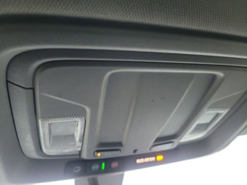 Used 2020 Chevrolet Silverado 1500 Custom w/ Custom Value Package image 23