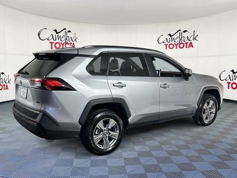 Used 2025 Toyota RAV4 XLE FWD image 8
