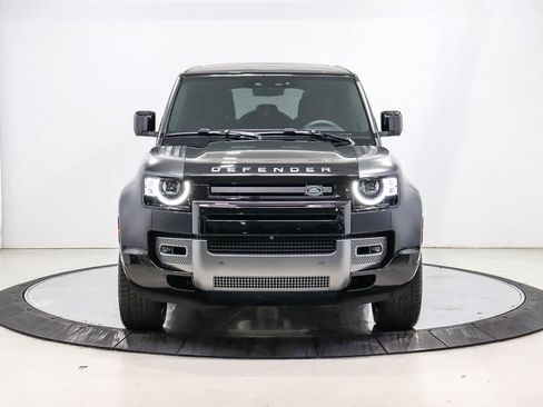 Used 2023 Land Rover Defender 110 V8 AWD/4WD image 6
