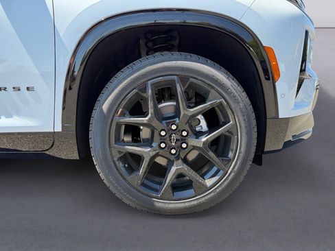 New 2026 Chevrolet Traverse RS FWD image 9