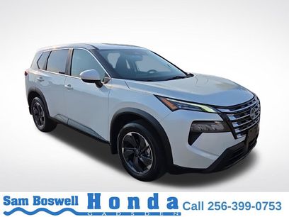 Used 2025 Nissan Rogue SV