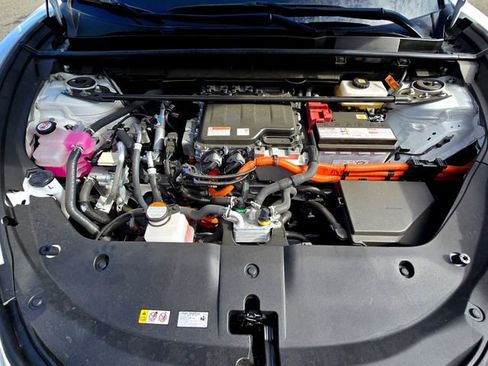 Used 2025 Lexus RZ 300e w/ Accessory Package (2T) image 27