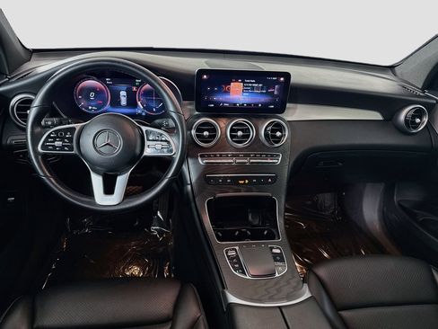 Used 2022 Mercedes-Benz GLC 300 4MATIC image 17
