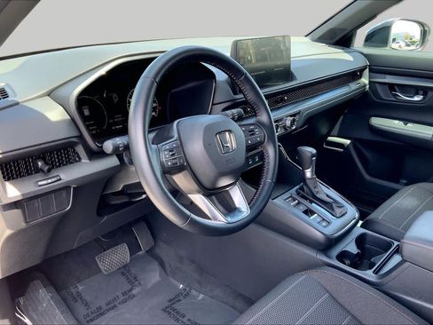Used 2026 Honda CR-V Sport image 17