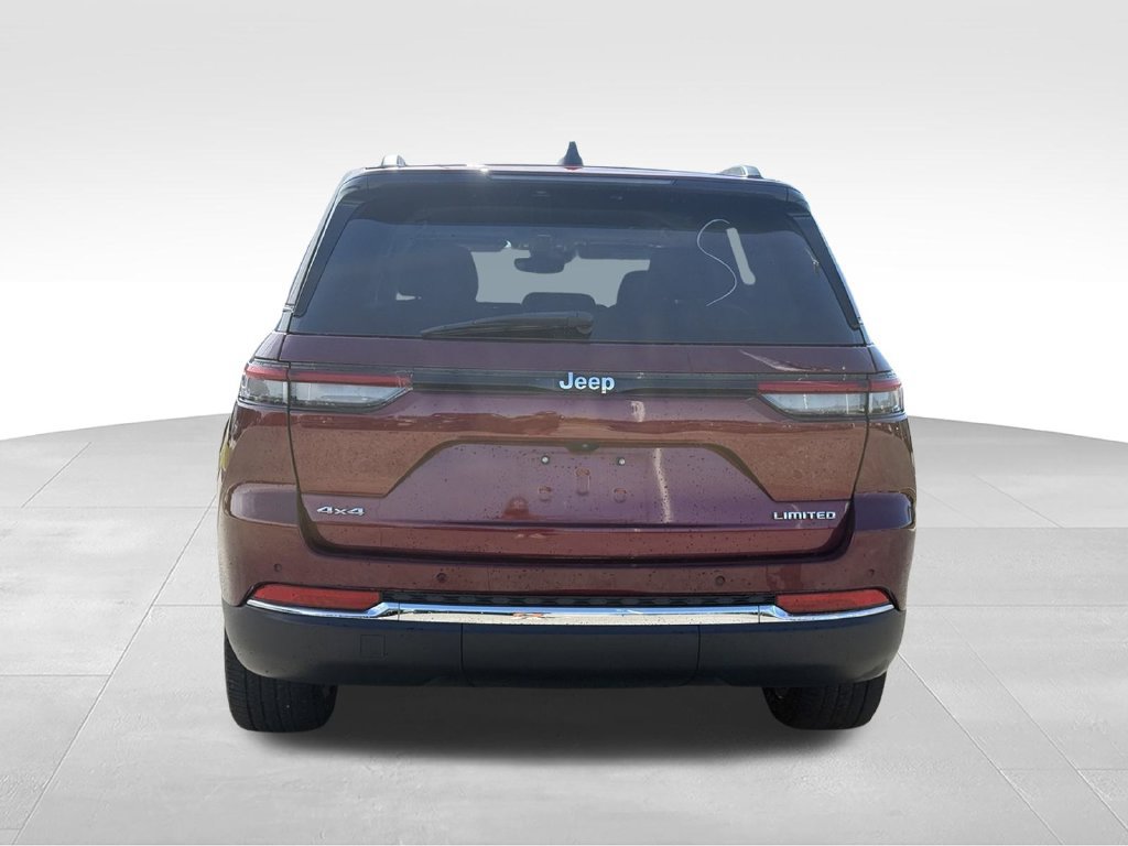 Used 2023 Jeep Grand Cherokee Limited w/ Trailer Tow Prep Group (B) AWD/4WD image 23