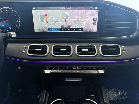 Used 2020 Mercedes-Benz GLE 350 4MATIC w/ Premium Package image 26