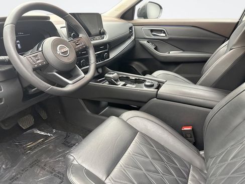 Used 2023 Nissan Rogue Platinum w/ Platinum Premium Package AWD/4WD image 10