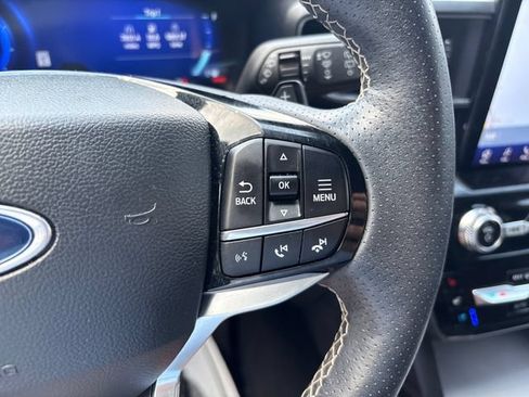 Used 2023 Ford Explorer ST w/ Equipment Group 401A AWD/4WD image 12