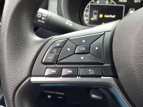 Certified 2024 Nissan Kicks SV FWD image 21