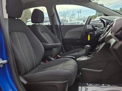 Used 2017 Chevrolet Sonic LT image 13