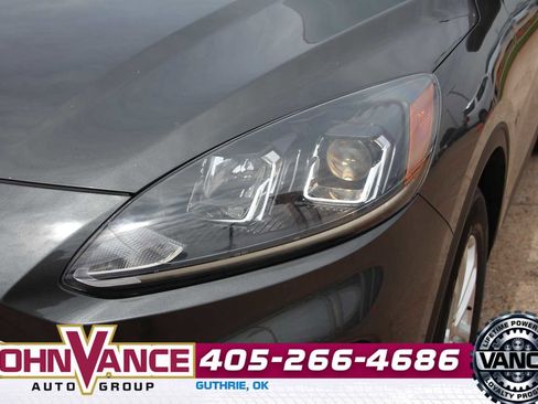Used 2020 Ford Escape SE FWD image 4