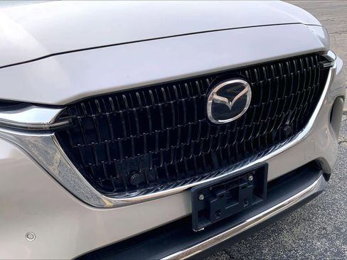 Used 2024 MAZDA CX-90 Plug-In Hybrid w/ Premium Pkg image 31