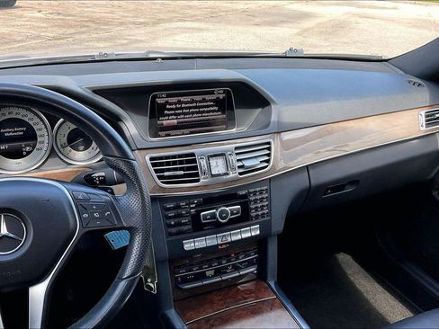 Used 2014 Mercedes-Benz E 350 Sedan image 9