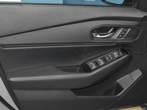 Used 2024 Honda Accord Touring image 4