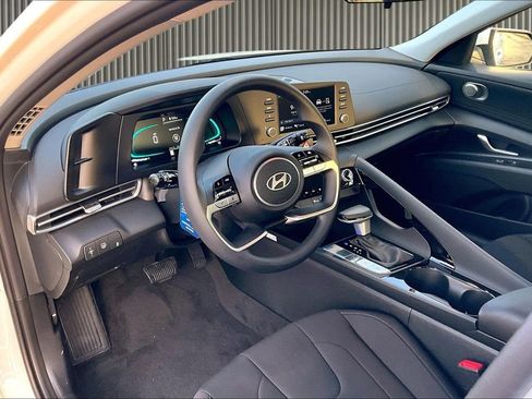 New 2026 Hyundai Elantra Blue image 7