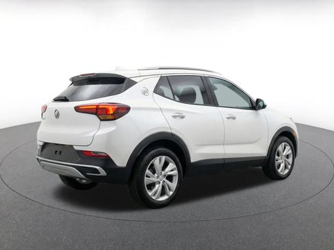 Used 2025 Buick Encore GX Preferred AWD/4WD image 9