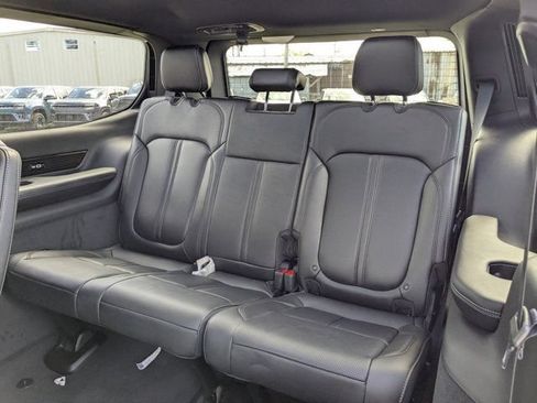 New 2026 Jeep Grand Wagoneer Summit w/ Premium Group III AWD/4WD image 15