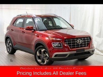 Used 2024 Hyundai Venue Limited